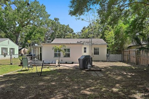 House in Saint Petersburg, Florida 2 bedrooms, 85.38 sq.m. № 1670176 - photo 24