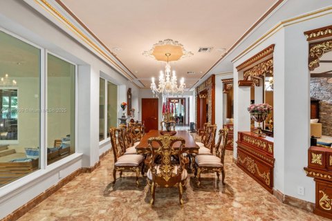 Villa ou maison à vendre à Weston, Floride: 7 chambres, 1053.14 m2 № 1944276 - photo 23