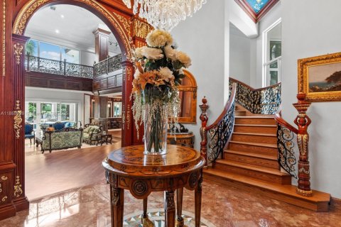 Villa ou maison à vendre à Weston, Floride: 7 chambres, 1053.14 m2 № 1944276 - photo 10