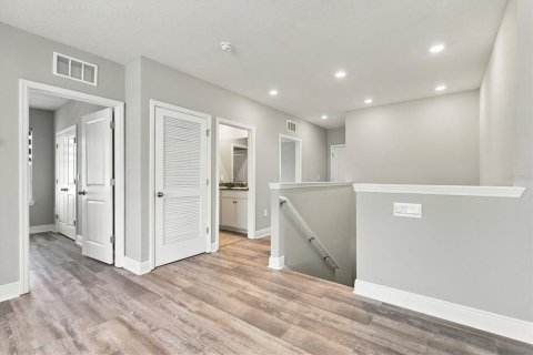 Villa ou maison à louer à Bradenton, Floride: 4 chambres, 312.34 m2 № 2430975 - photo 20