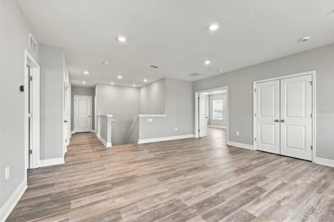 Villa ou maison à louer à Bradenton, Floride: 4 chambres, 312.34 m2 № 2430975 - photo 21