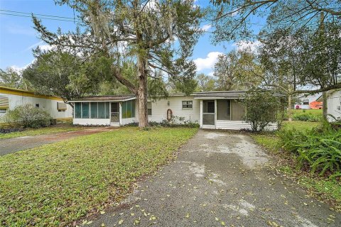 Commercial property in Leesburg, Florida 14 bedrooms, 681.81 sq.m. № 1531489 - photo 10