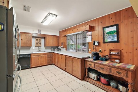 Commercial property in Leesburg, Florida 14 bedrooms, 681.81 sq.m. № 1531489 - photo 27