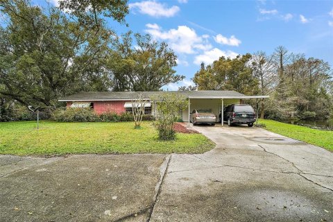 Commercial property in Leesburg, Florida 14 bedrooms, 681.81 sq.m. № 1531489 - photo 14
