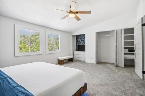 Townhouse in Tampa, Florida 2 bedrooms, 115.94 sq.m. № 2135917 - photo 27