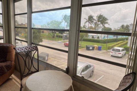 Condo in Delray Beach, Florida, 1 bedroom  № 1990254 - photo 6