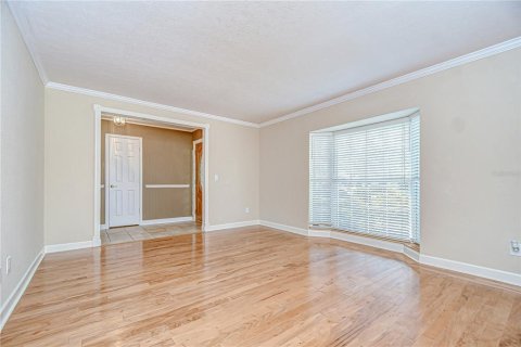 Villa ou maison à vendre à Tampa, Floride: 4 chambres, 215.44 m2 № 1894132 - photo 5