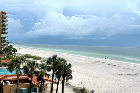 Copropriété à vendre à Clearwater, Floride: 3 pièces, 44.13 m2 № 1801714 - photo 4