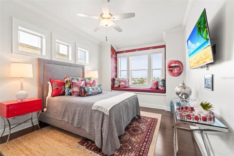 Casa en venta en Saint Petersburg, Florida, 4 dormitorios, 396.14 m2 № 2205103 - foto 27