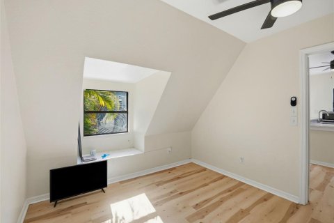 Casa en venta en Tampa, Florida, 4 dormitorios, 134.71 m2 № 2212936 - foto 30