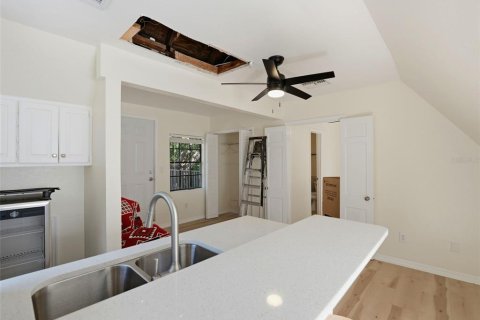 Casa en venta en Tampa, Florida, 4 dormitorios, 134.71 m2 № 2212936 - foto 28