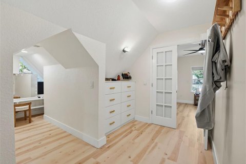 Casa en venta en Tampa, Florida, 4 dormitorios, 134.71 m2 № 2212936 - foto 10