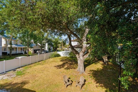 Casa en venta en Tampa, Florida, 4 dormitorios, 134.71 m2 № 2212936 - foto 24