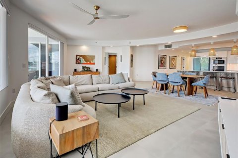 Condo in Nokomis, Florida, 2 bedrooms  № 2144895 - photo 26