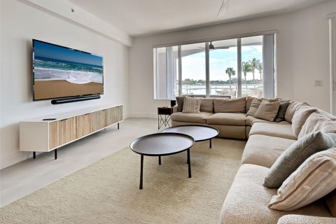 Condo in Nokomis, Florida, 2 bedrooms  № 2144895 - photo 13
