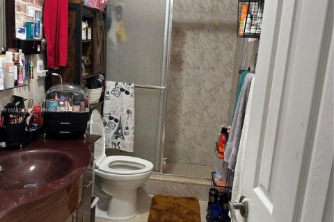 Townhouse in Miami Gardens, Florida 2 bedrooms, 107.02 sq.m. № 1989991 - photo 10