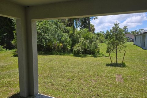 House in North Port, Florida 3 bedrooms, 150.04 sq.m. № 2209879 - photo 17