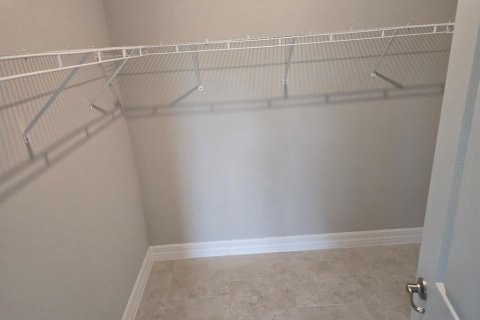 House in North Port, Florida 3 bedrooms, 150.04 sq.m. № 2209879 - photo 13