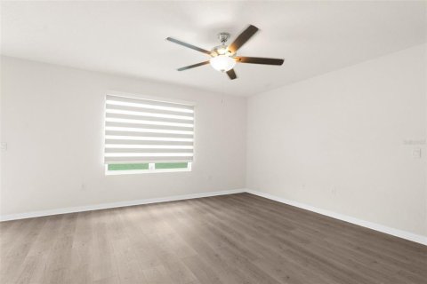House in Wesley Chapel, Florida 5 bedrooms, 242.01 sq.m. № 1870232 - photo 4