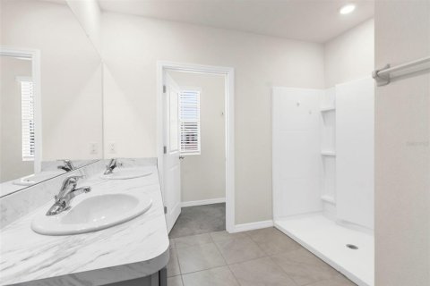 House in Wesley Chapel, Florida 5 bedrooms, 242.01 sq.m. № 1870232 - photo 16