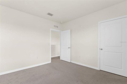 House in Wesley Chapel, Florida 5 bedrooms, 242.01 sq.m. № 1870232 - photo 30