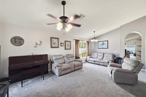 House in Ocoee, Florida 4 bedrooms, 183.48 sq.m. № 2145532 - photo 6