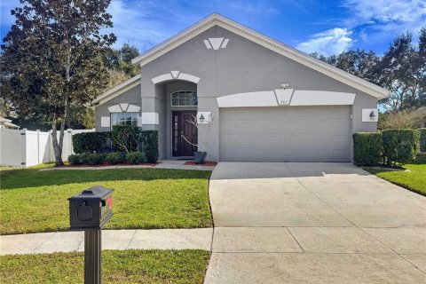 House in Ocoee, Florida 4 bedrooms, 183.48 sq.m. № 2145532