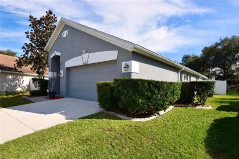 House in Ocoee, Florida 4 bedrooms, 183.48 sq.m. № 2145532 - photo 2