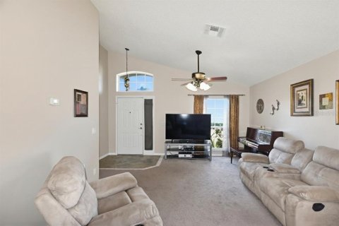 House in Ocoee, Florida 4 bedrooms, 183.48 sq.m. № 2145532 - photo 5