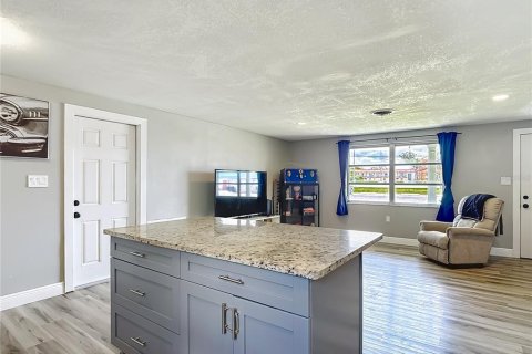 Villa ou maison à vendre à Port Richey, Floride: 2 chambres, 94.76 m2 № 1856576 - photo 19