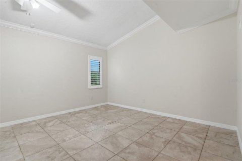 House in Orlando, Florida 3 bedrooms, 181.53 sq.m. № 2201280 - photo 25