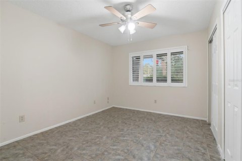 House in Orlando, Florida 3 bedrooms, 181.53 sq.m. № 2201280 - photo 23