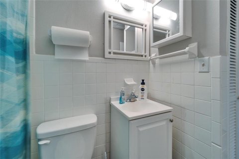 Купить виллу или дом в Брэндон, Флорида 4 комнаты, 170.2м2, № 1673389 - фото 25