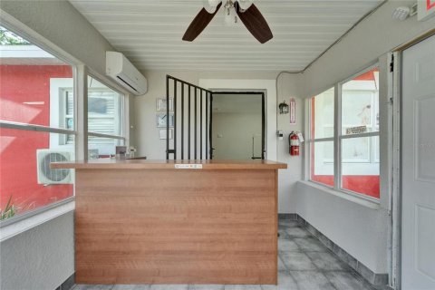 Купить виллу или дом в Брэндон, Флорида 4 комнаты, 170.2м2, № 1673389 - фото 6