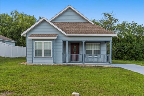 Casa en Ocala, Florida 3 dormitorios, 139.82 m2 № 2135711