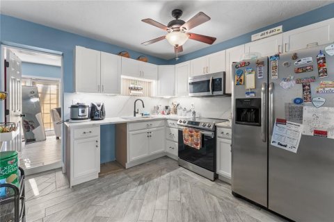 Villa ou maison à vendre à Pinellas Park, Floride: 3 chambres, 105.72 m2 № 2213865 - photo 10