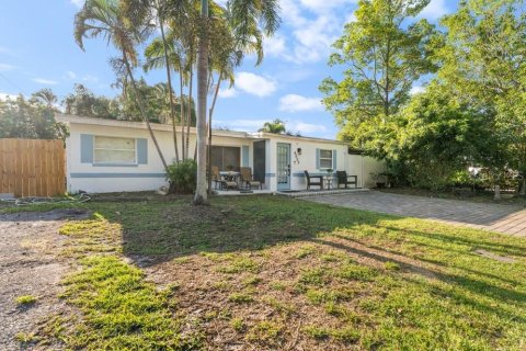 Villa ou maison à vendre à Pinellas Park, Floride: 3 chambres, 105.72 m2 № 2213865 - photo 2