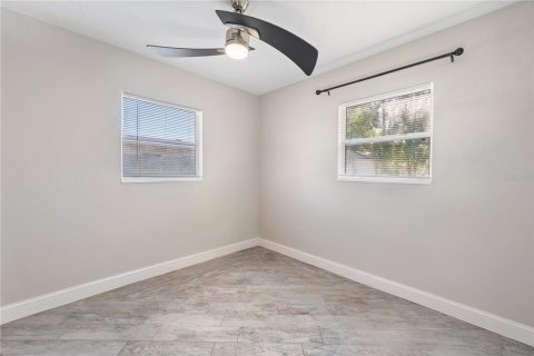 Villa ou maison à vendre à Pinellas Park, Floride: 3 chambres, 105.72 m2 № 2213865 - photo 21
