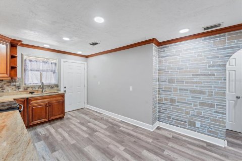 Casa en venta en Bradenton, Florida, 3 dormitorios, 120.77 m2 № 1771044 - foto 11