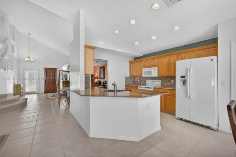 Casa en venta en Royal Palm Beach, Florida, 3 dormitorios, 254.09 m2 № 1951535 - foto 25