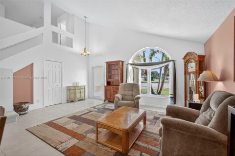Casa en venta en Royal Palm Beach, Florida, 3 dormitorios, 254.09 m2 № 1951535 - foto 11