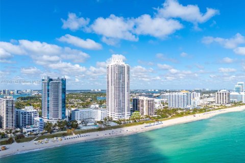 Condominio en venta en Miami Beach, Florida, 3 dormitorios, 163.6 m2 № 1951092 - foto 18