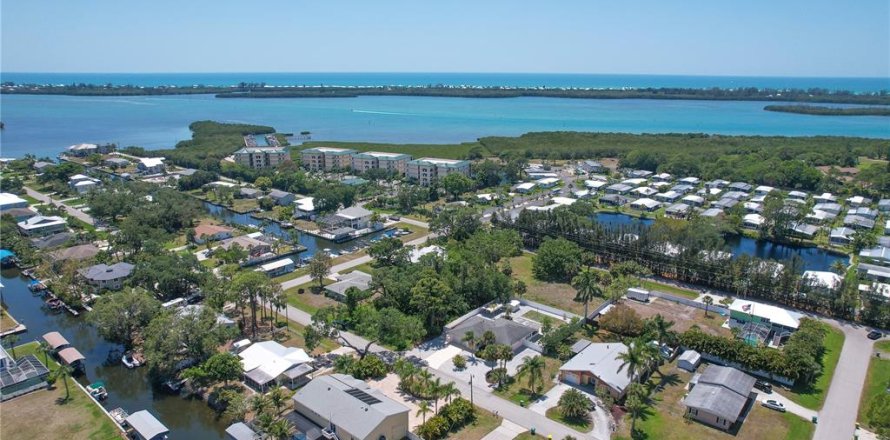 Land in Englewood, Florida № 1559627