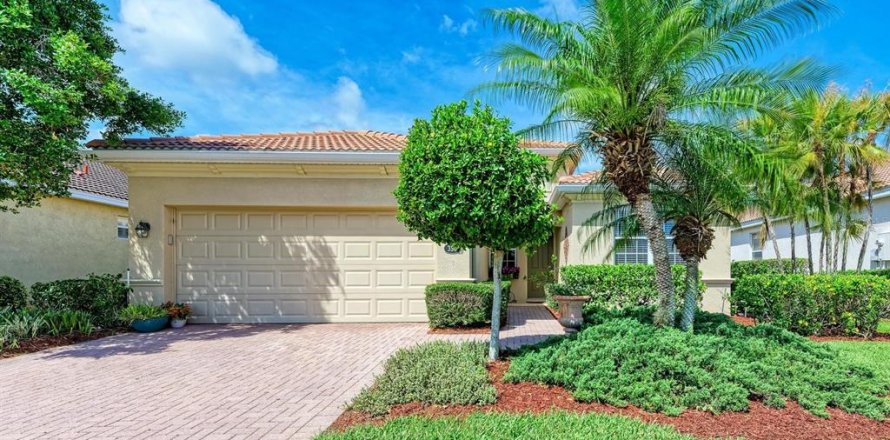 Casa en Bradenton, Florida 3 dormitorios, 155.98 m2 № 1687877
