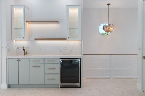 Villa ou maison à vendre à Islamorada, Village of Islands, Floride: 4 chambres, 322.09 m2 № 2041896 - photo 25