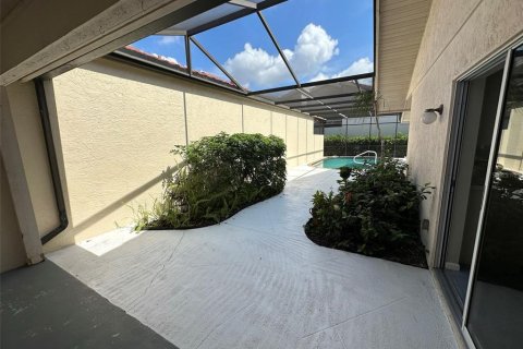 Villa ou maison à louer à Sarasota, Floride: 2 chambres, 138.05 m2 № 1877019 - photo 19
