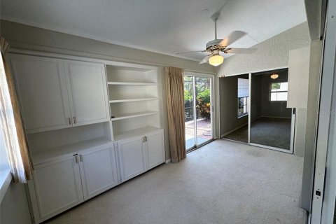 Villa ou maison à louer à Sarasota, Floride: 2 chambres, 138.05 m2 № 1877019 - photo 12