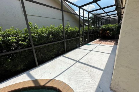 Villa ou maison à louer à Sarasota, Floride: 2 chambres, 138.05 m2 № 1877019 - photo 21