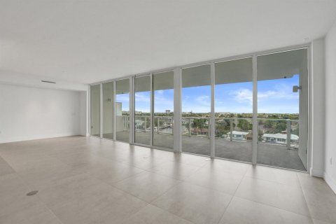 Condominio en venta en Pompano Beach, Florida, 2 dormitorios, 158.77 m2 № 2261751 - foto 8