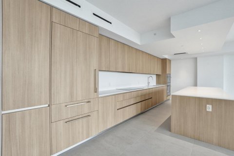 Condominio en venta en Pompano Beach, Florida, 2 dormitorios, 158.77 m2 № 2261751 - foto 18